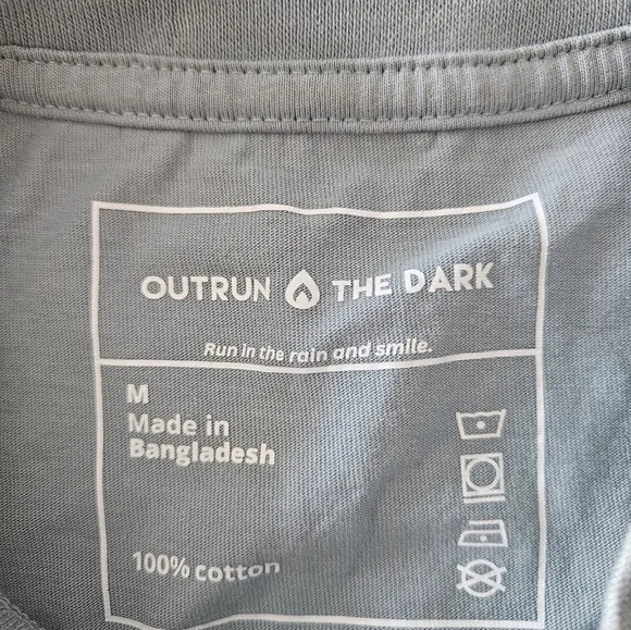 Outrun The Dark Women's Heavy Weight Cotton T Shirt - Picture 5 of 5